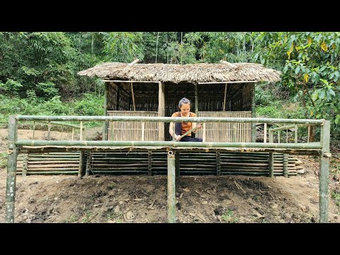 How To Build Deck From Bamboo With Girl In Forest - Bushcraft hut, Survival skills