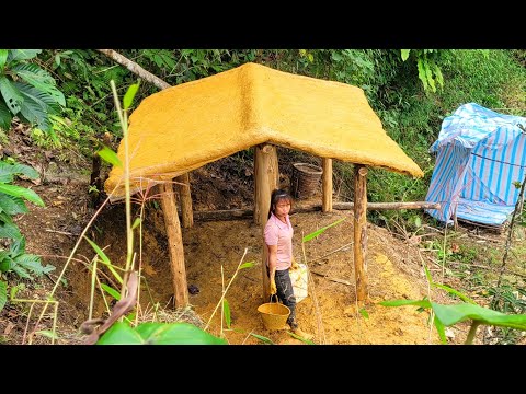 Build houses from wood and clay, shelter. under heavy rain, Hoàng Thị Mẩy