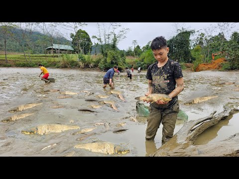 Orphan Boy - Go with the villagers to catch fish, collect snails to sell, raise pigs and chickens