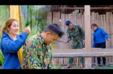Asian girl gets help from her lover returning from the army to help renovate the house